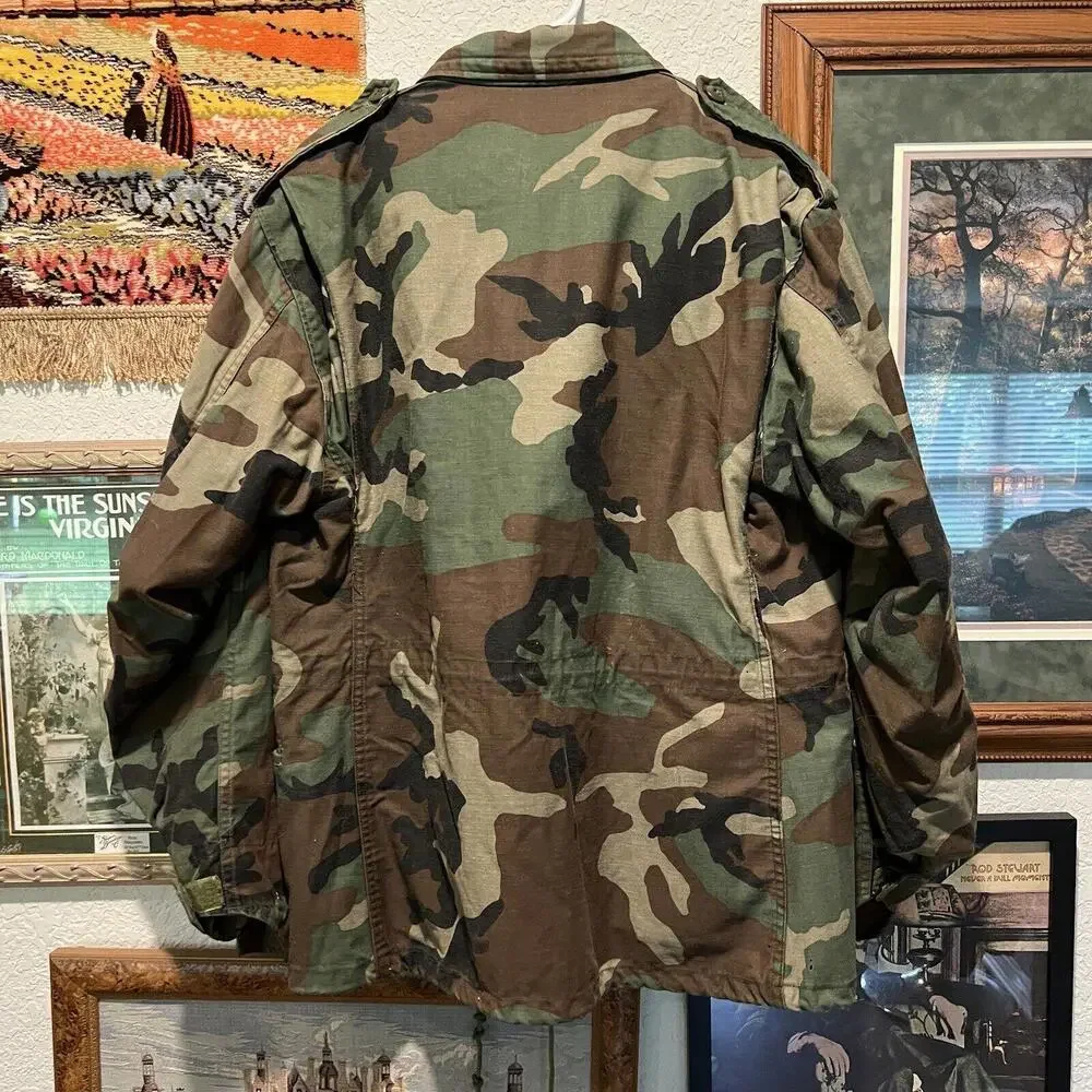 Vintage 80’s Army Military Camouflage Heavyweight Rain Coat Size Medium‎